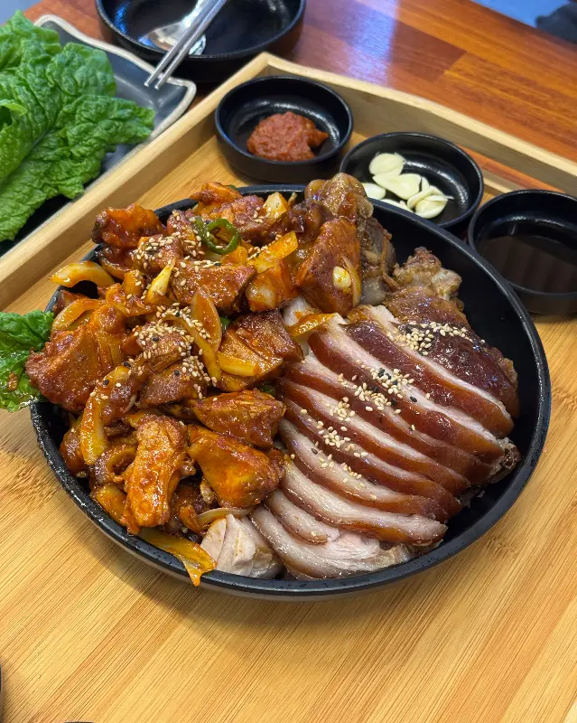 족발과 곁들여 먹는 쌈채소