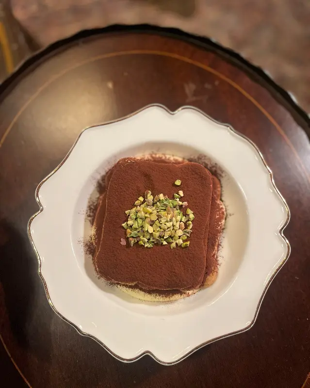 브루크 성수 티라미수