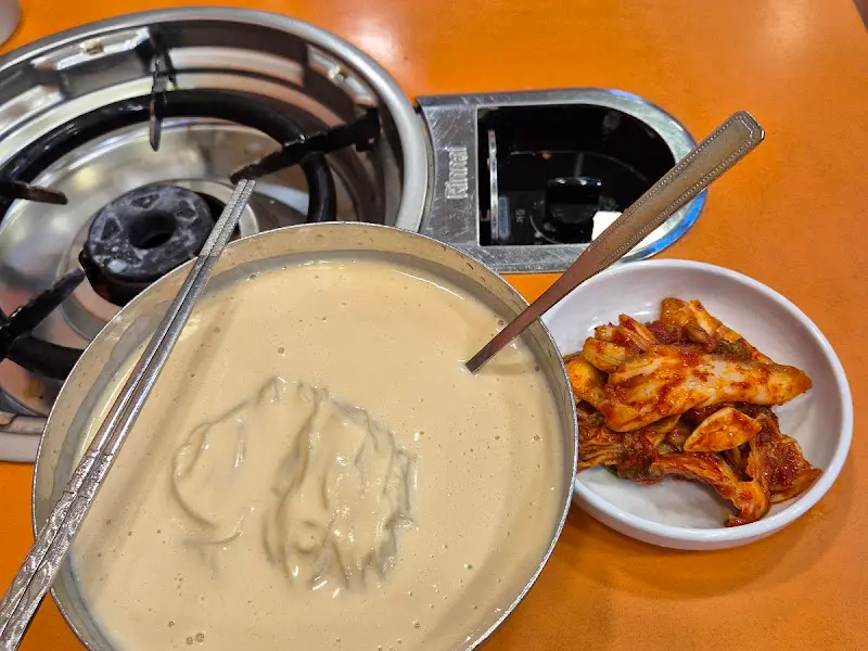 진주회관 콩국수