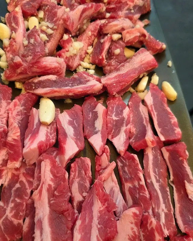 신선한 소갈비살의 자태