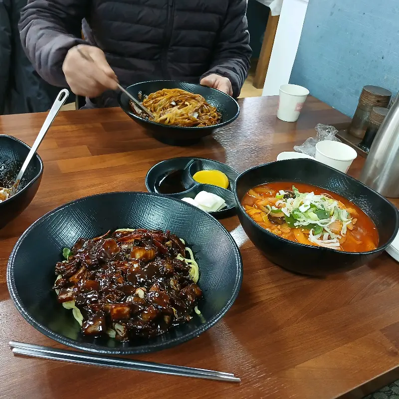 푸짐한 한 상 차림