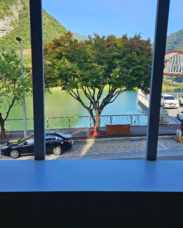 아름다운 찻잔 세트