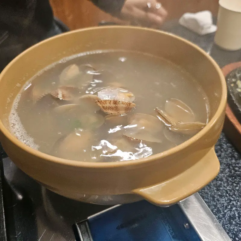 시원한 바지락탕