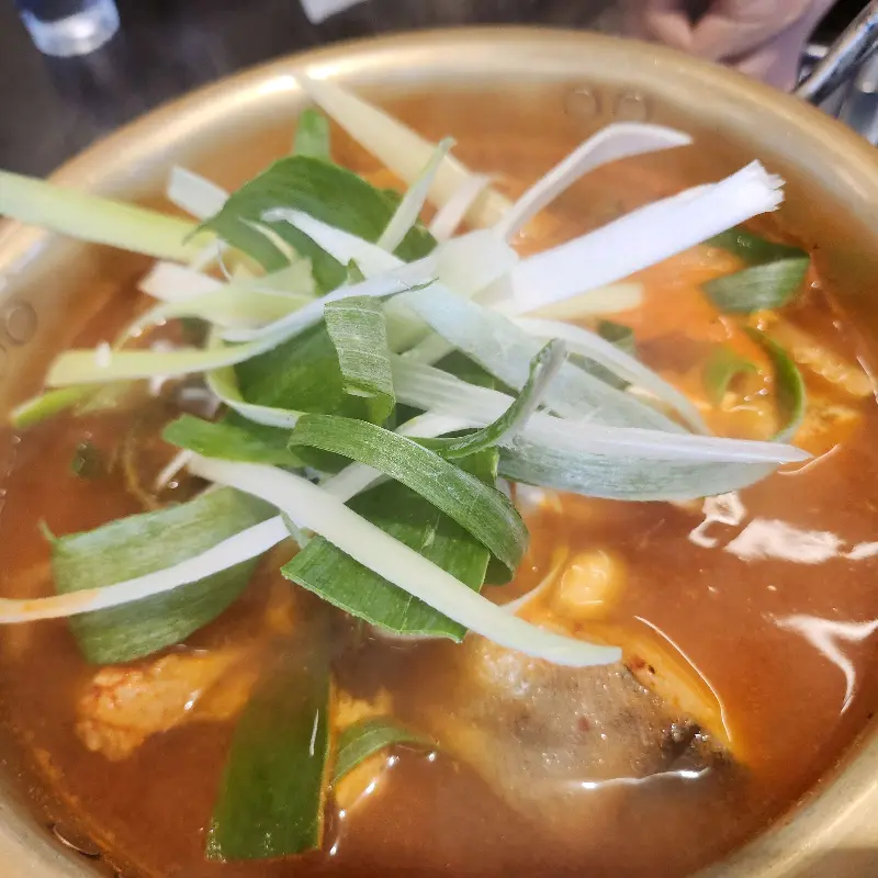 얼큰하고 시원한 국물이 일품인 동태탕