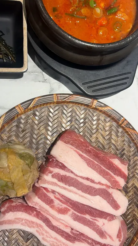 숙성도 흑돼지 한상차림