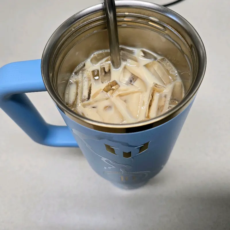 아이스 바닐라 라떼