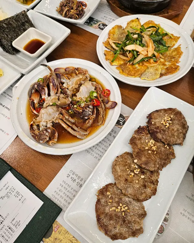 미꼬담의 정갈한 밑반찬