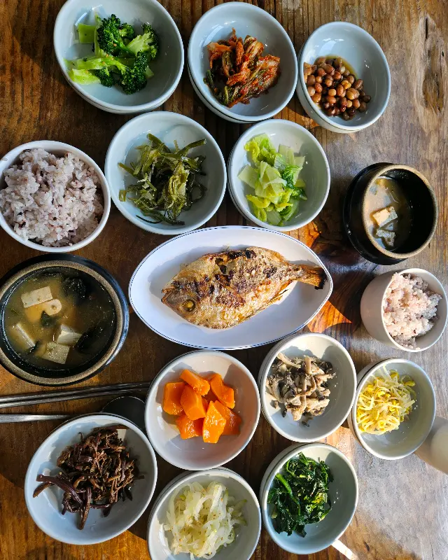 웰빙정식 한상차림