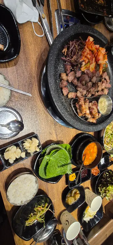 푸짐한 한 상 차림