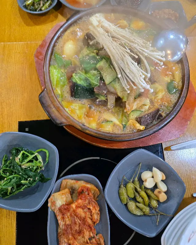 갈비찜과 밑반찬