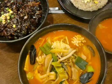 추억을 볶는 경산 짜장면 맛집, 취란에서 가족 외식의 향수를 느끼다