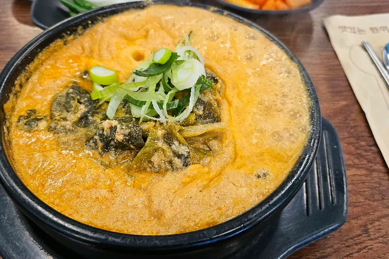 콩비지뼈해장국의 뽀얀 비주얼