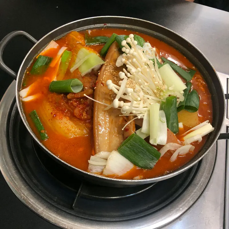 묵은지 삼겹살찜 비주얼