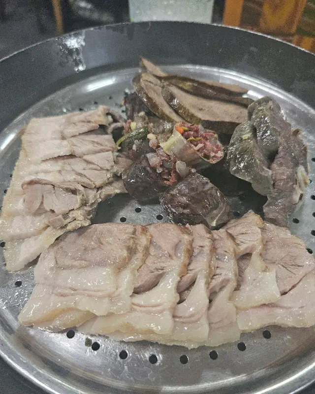 모듬 순대 한 접시