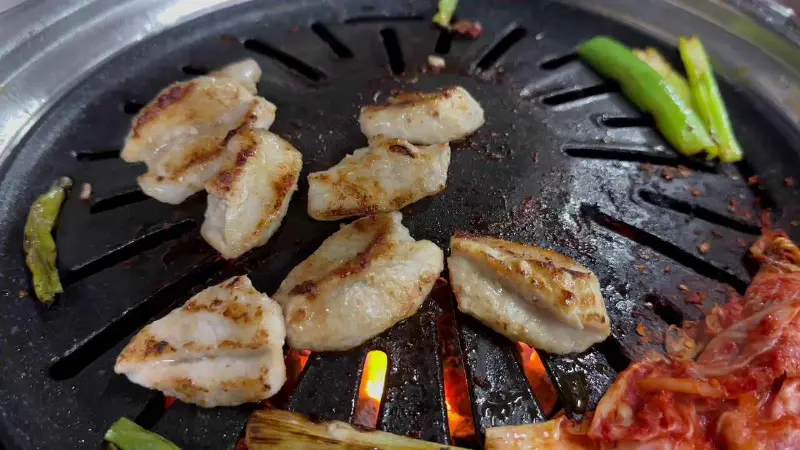 마성뒷고기 익어가는 모습