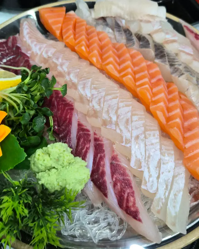 다채로운 365싱싱회수산의 모듬회