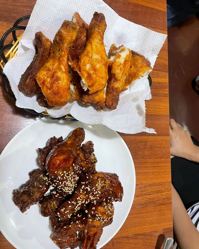 동키치킨 후라이드, 간장 반반