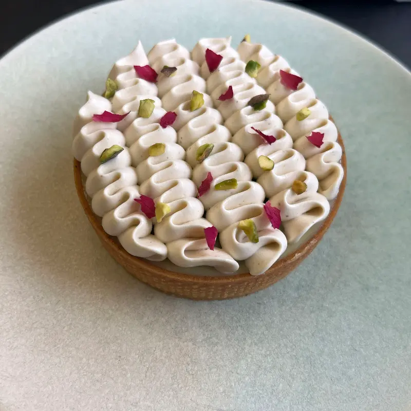 피스타시에 타르트의 섬세한 비주얼