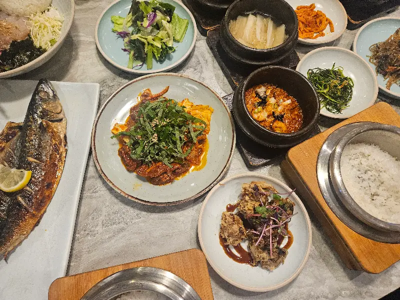 푸짐한 한 상 차림