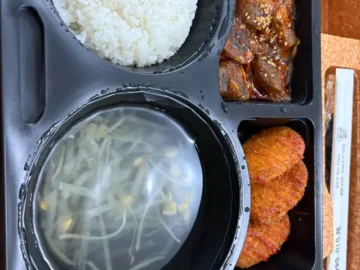 광주 일곡동 맛집, 도시락반장: 힙스터의 영혼을 깨우는 맛의 향연!