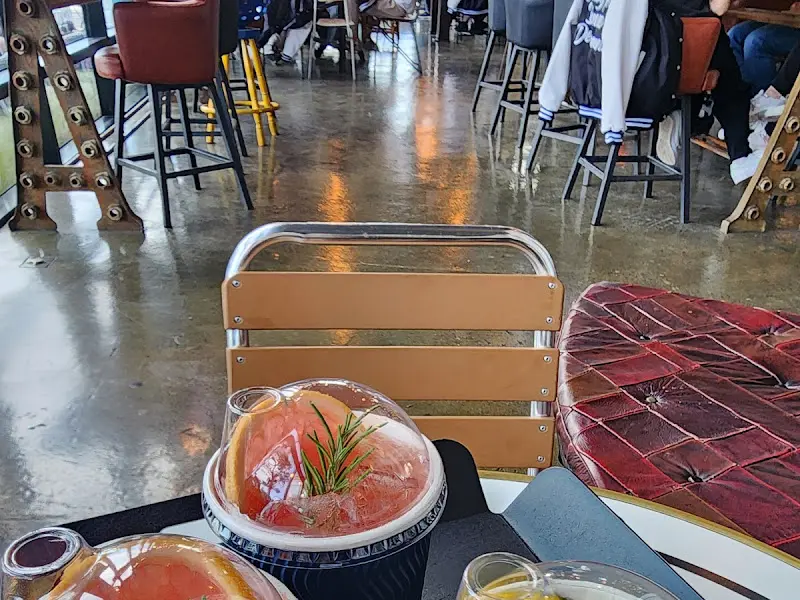 로드1950 내부 인테리어