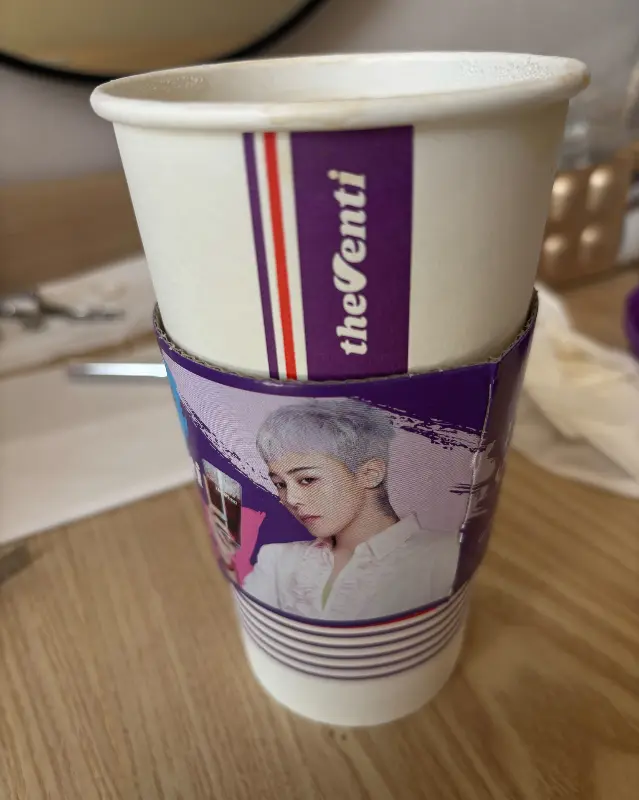 지드래곤 컵홀더