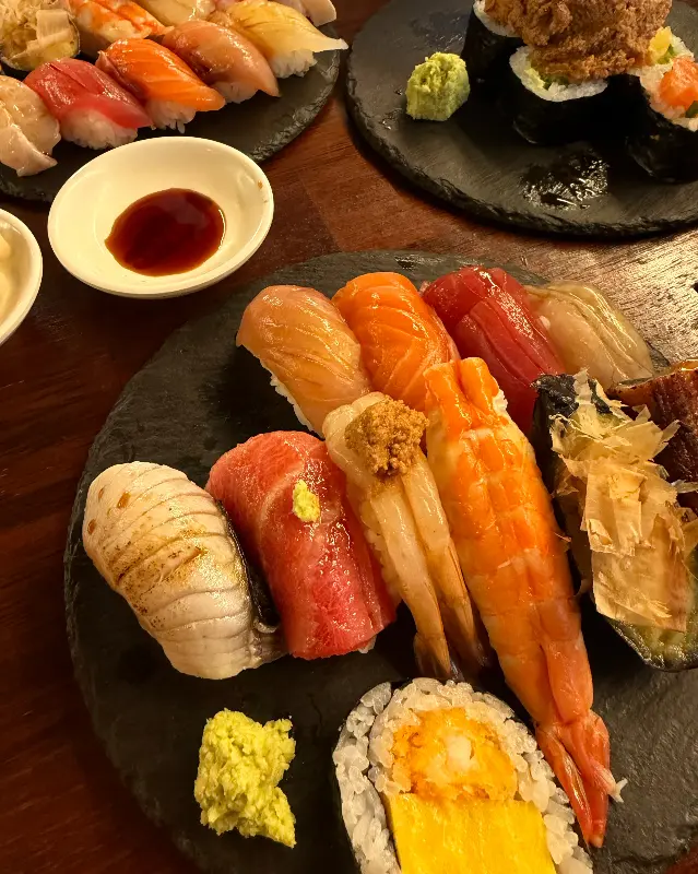 다양한 종류의 스시