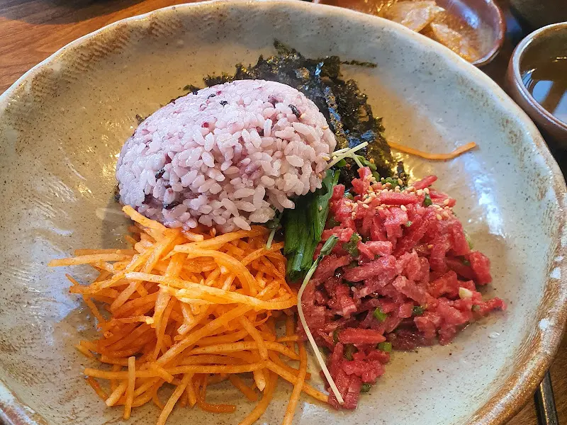 몽뜰 육회비빔밥2