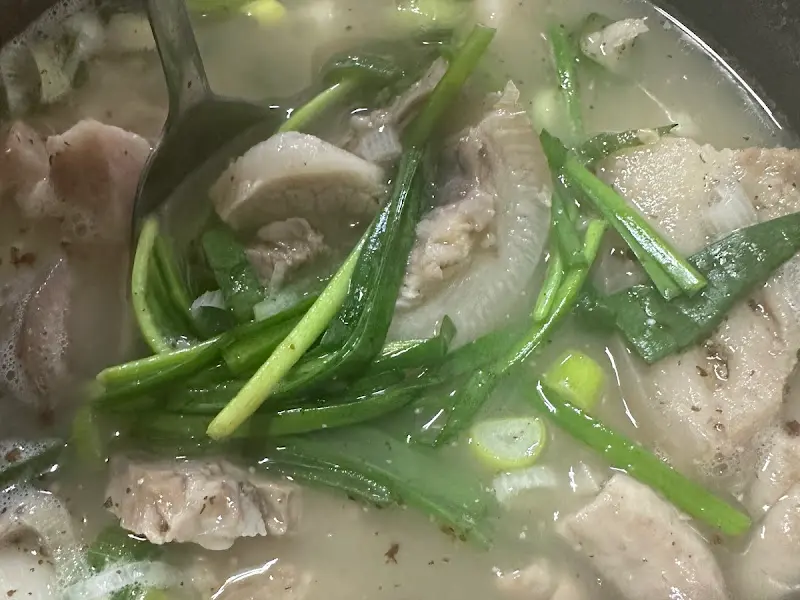 고창집 순대국밥 내용물