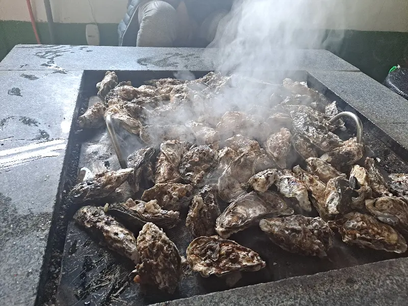 굴구이 한 상 차림