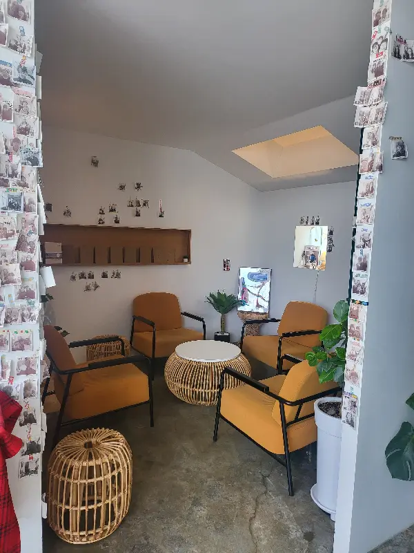 무인다방 내부 좌석