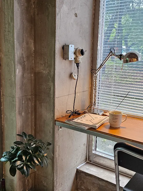 북앤스페이스 내부