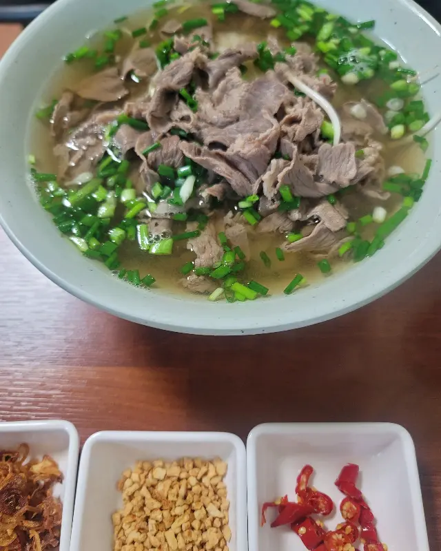 소고기 쌀국수 비주얼