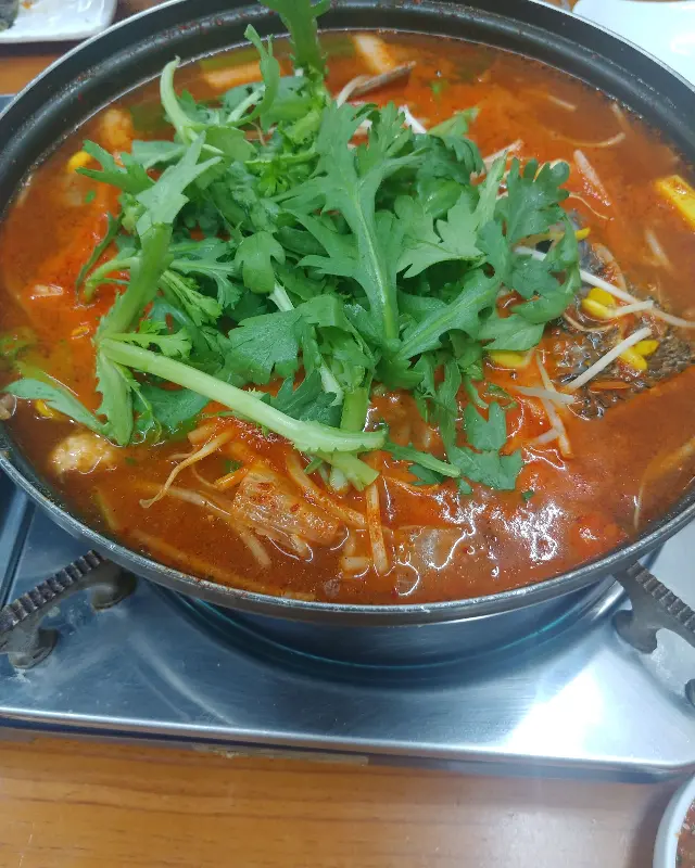 칼칼한 매운탕