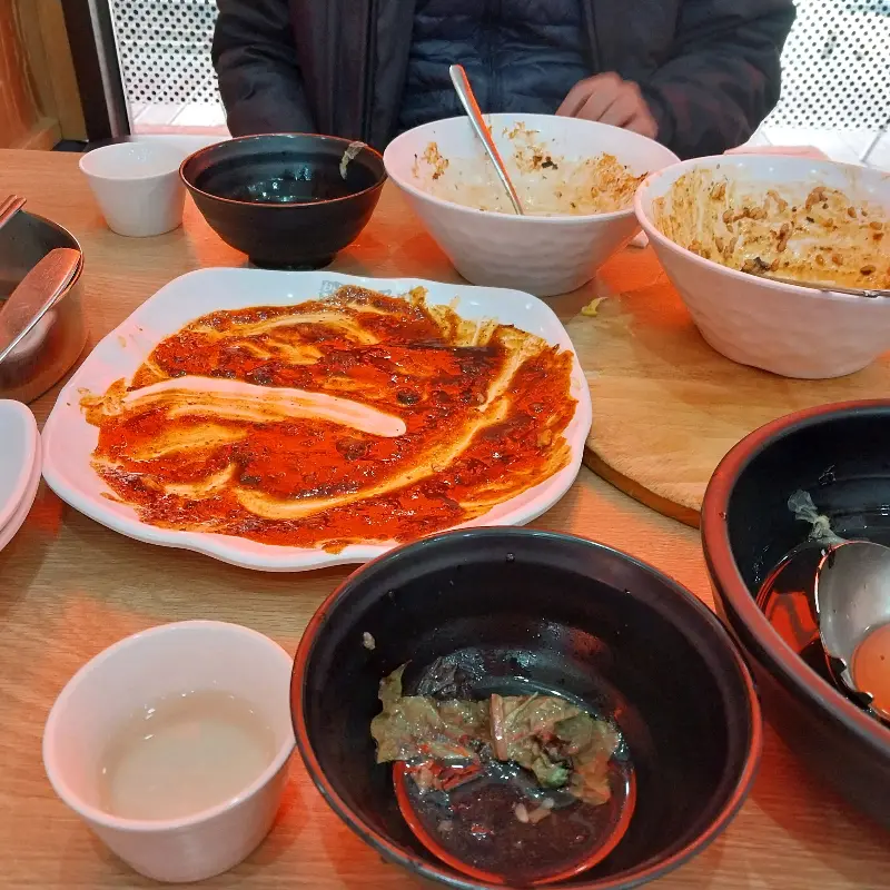 식사를 마친 테이블