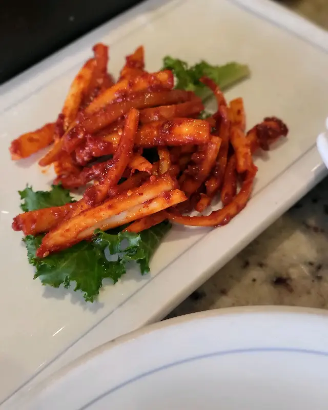 젓가락을 멈출 수 없는 곁들임 찬