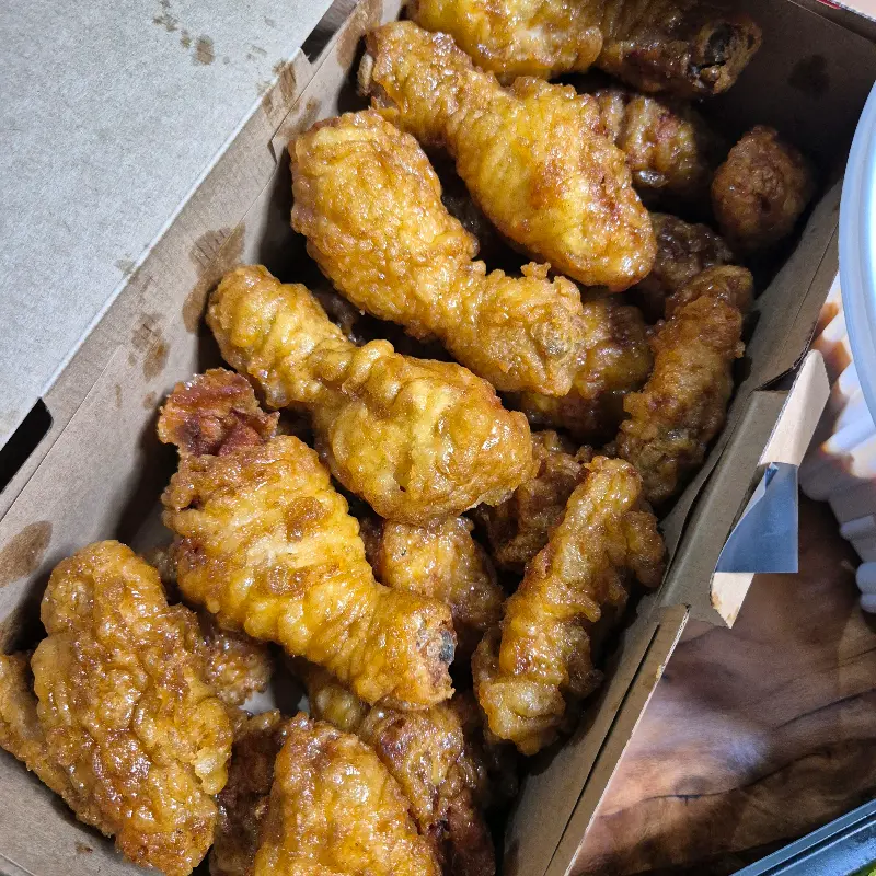 보기만 해도 군침이 도는 교촌치킨