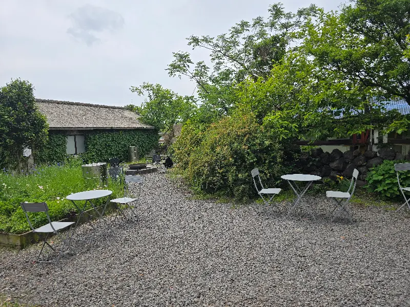 윈드스톤 내부 테이블