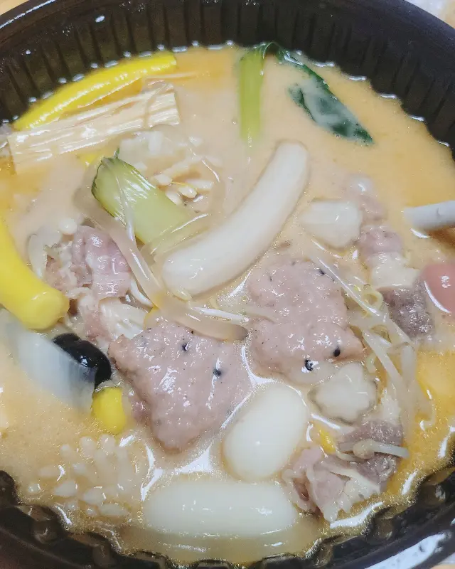 마라탕에 푸짐하게 들어간 고기