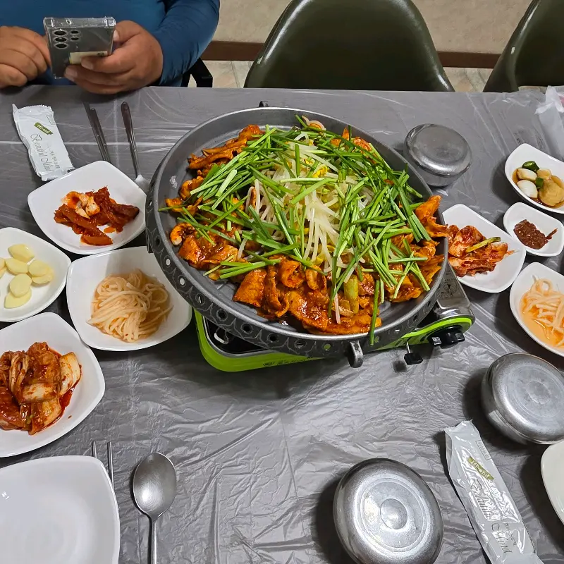 푸짐한 한 상 차림