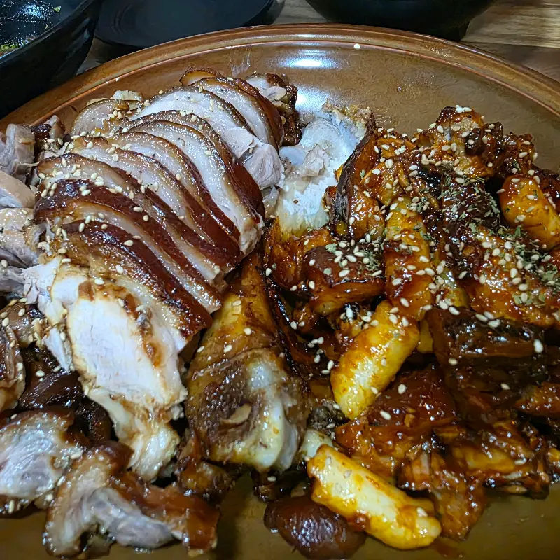 반반족발의 환상적인 조화