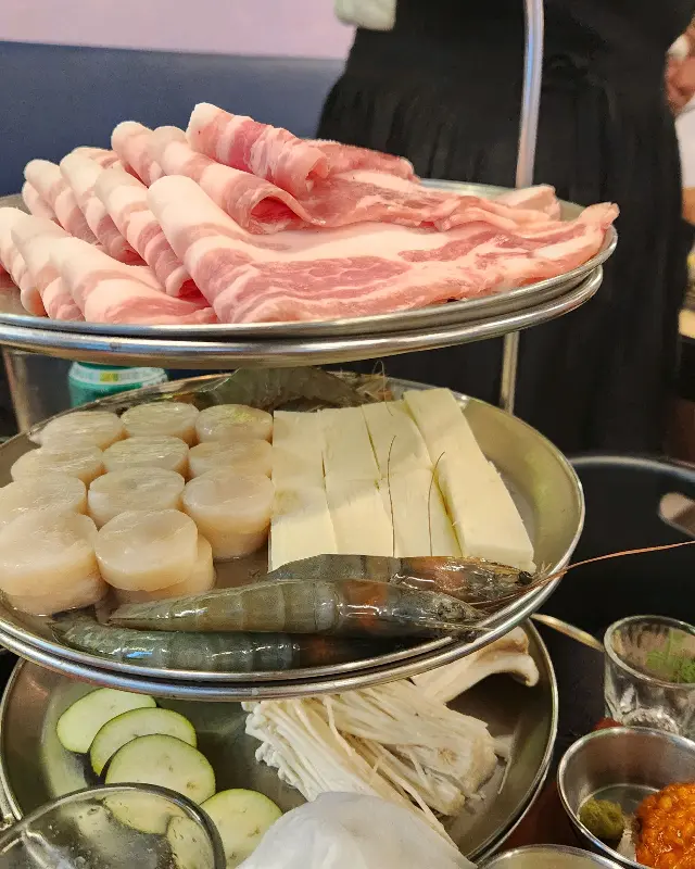 고품 완도본점 삼합 세트