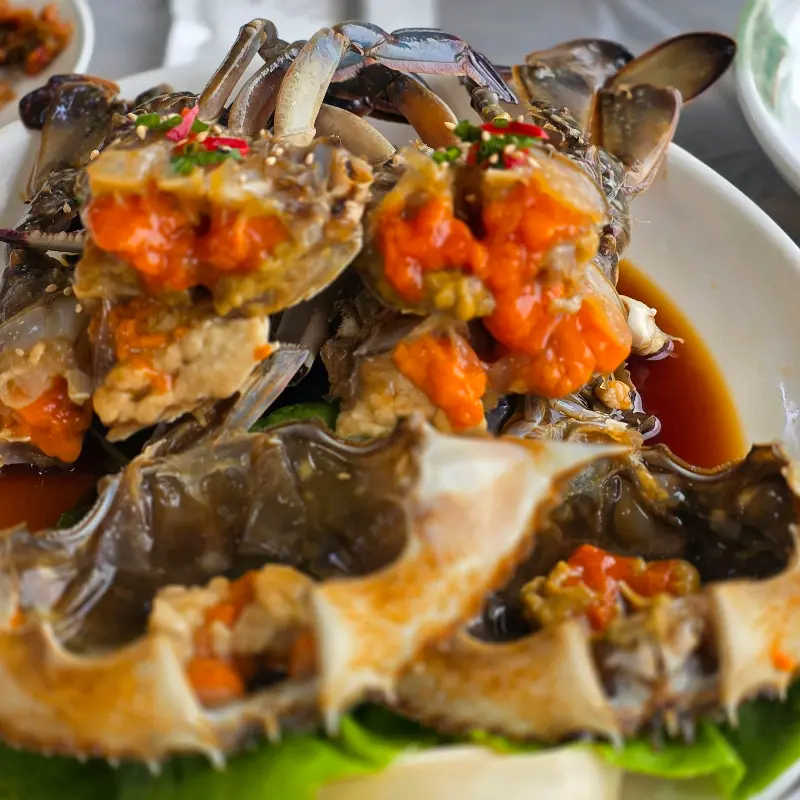 푸짐한 간장게장 한 상