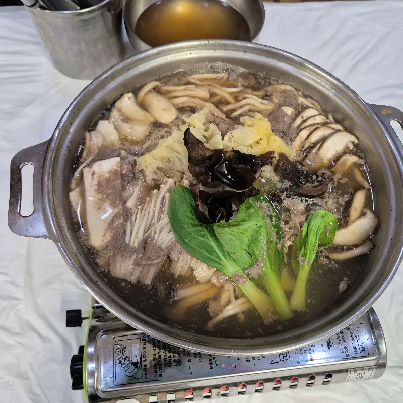 능이소고기버섯전골