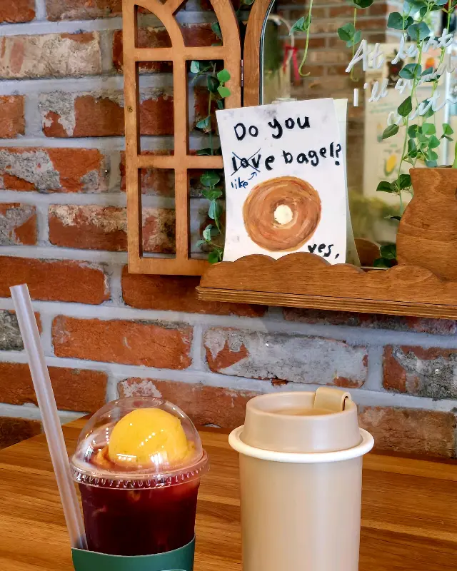 카페 내부의 메뉴판