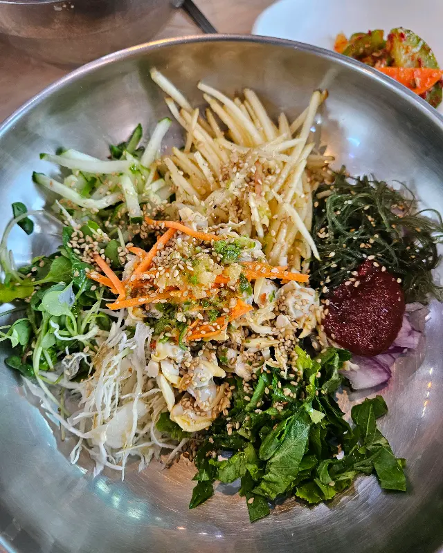 색색깔깔 맛있는 비빔밥