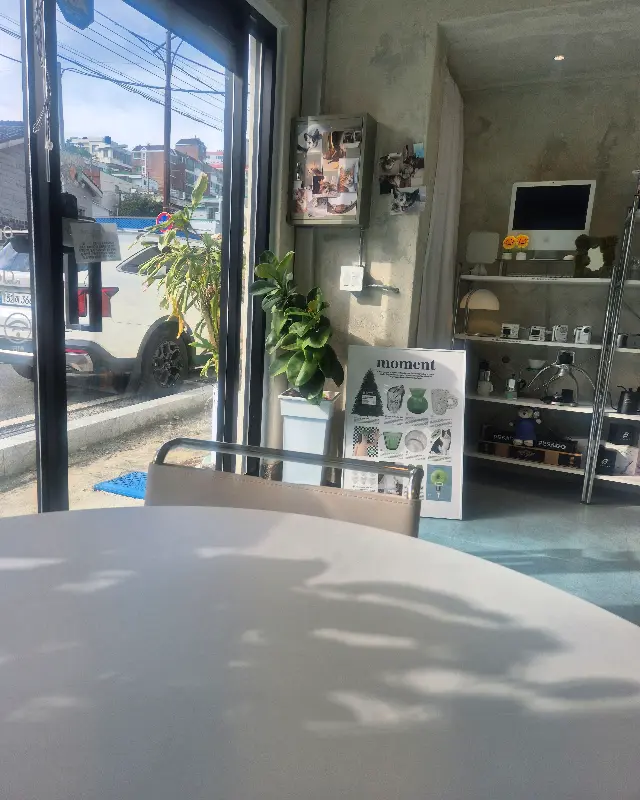 카페 외부 모습