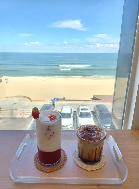 식사 후 즐기는 커피 한 잔의 여유