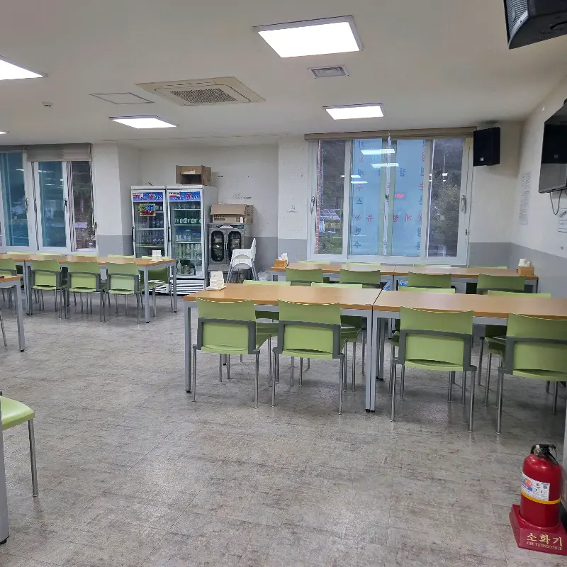 설마촌 식당 내부 모습