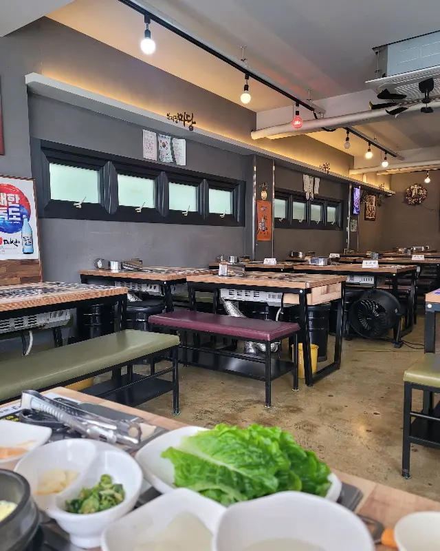 가게 내부 전경